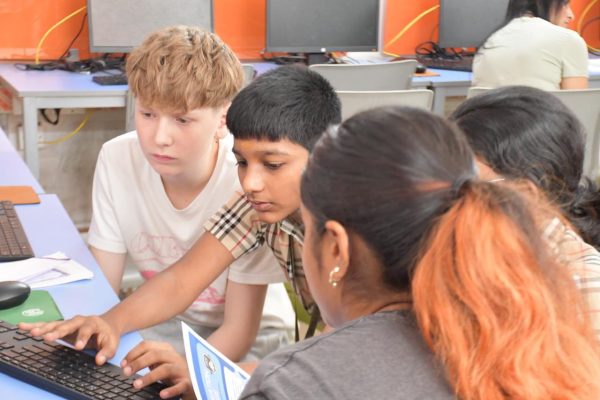 572063314_1335980688540482_5440607259498805305_n